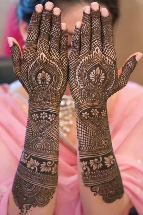 Basic Arabic Mehndi Designs (1)