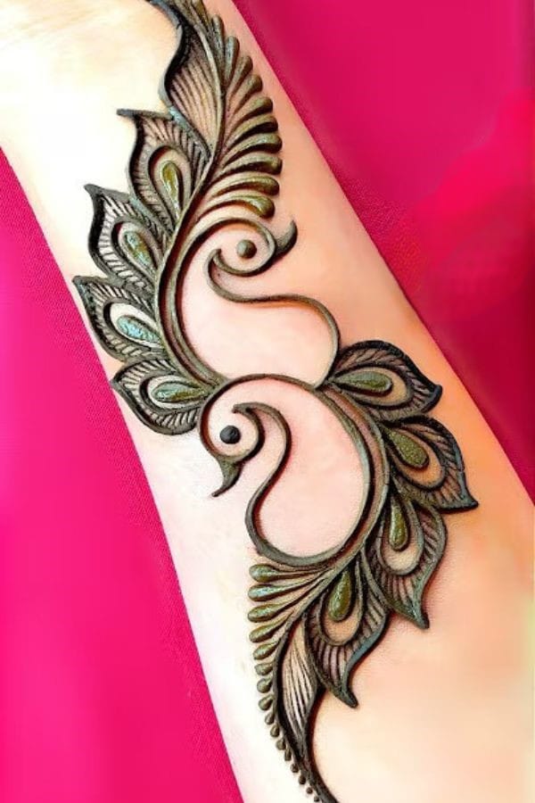 simple front hand mehndi