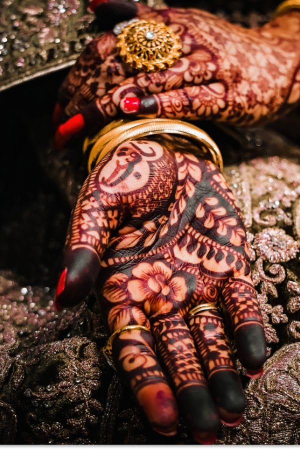 Nature-Inspired Mehndi Designs (1)