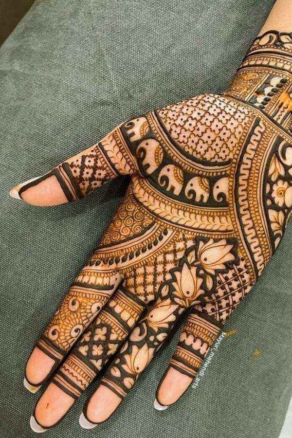 Nature-Inspired Mehndi Designs (10)