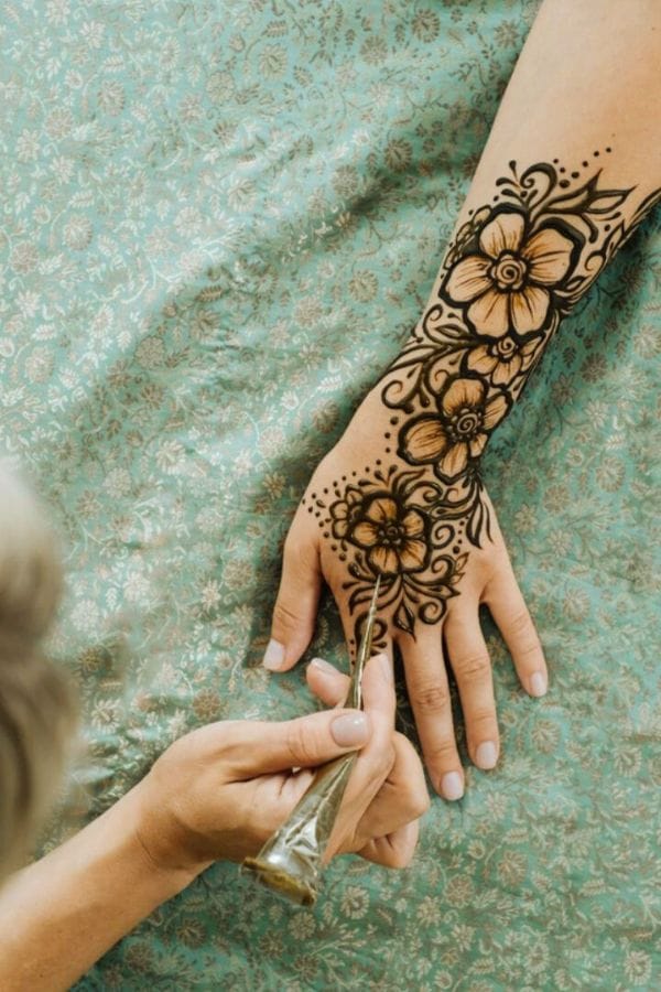 Nature-Inspired Mehndi Designs (7)